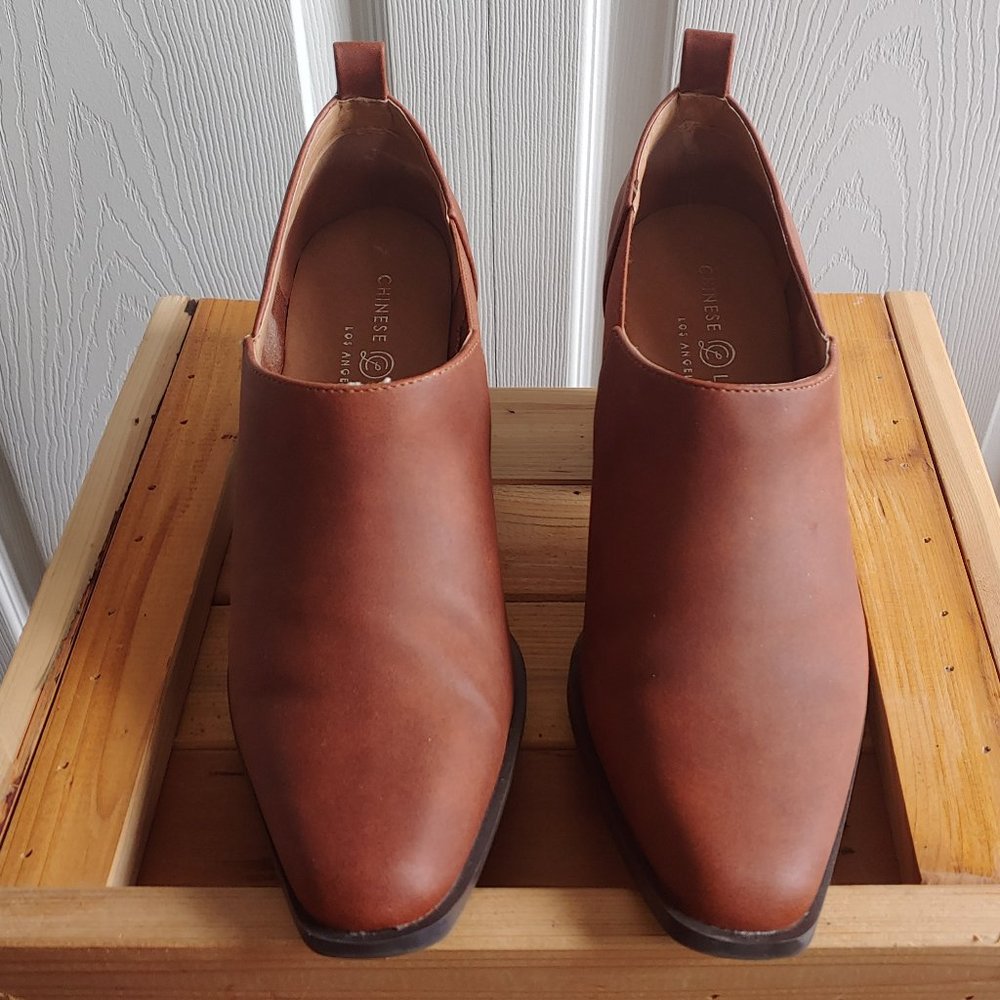 Women Ankle Boots size 7.5 in Cognac